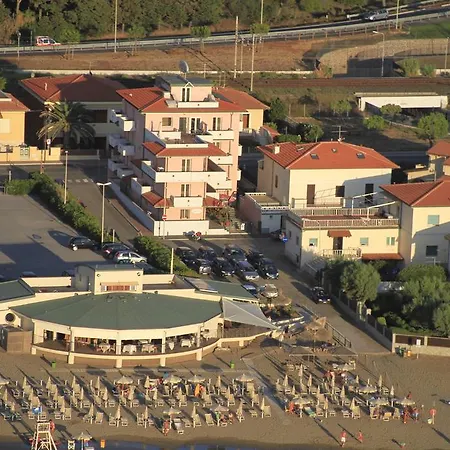 Szálloda Del Sole San Vincenzo